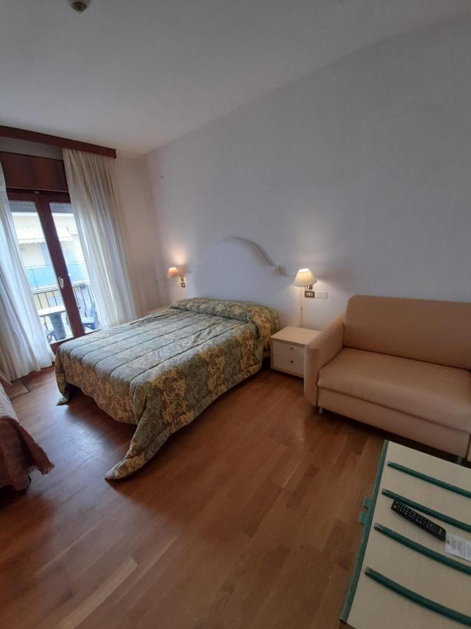 Hotel San Marco Лидо-ди-Езоло Экстерьер фото